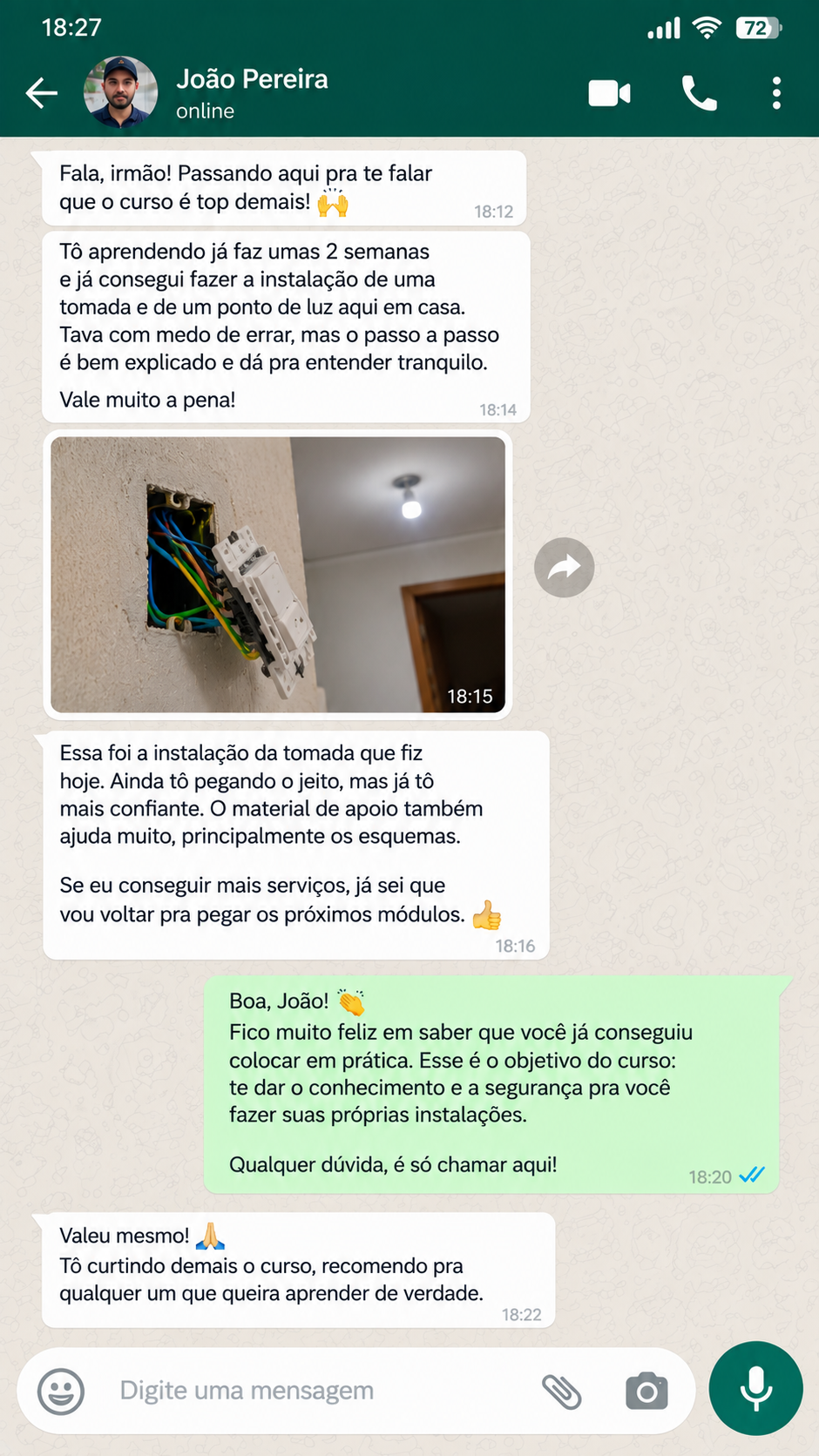 Conversa no WhatsApp de aluno mostrando a instalação de uma tomada e ponto de luz